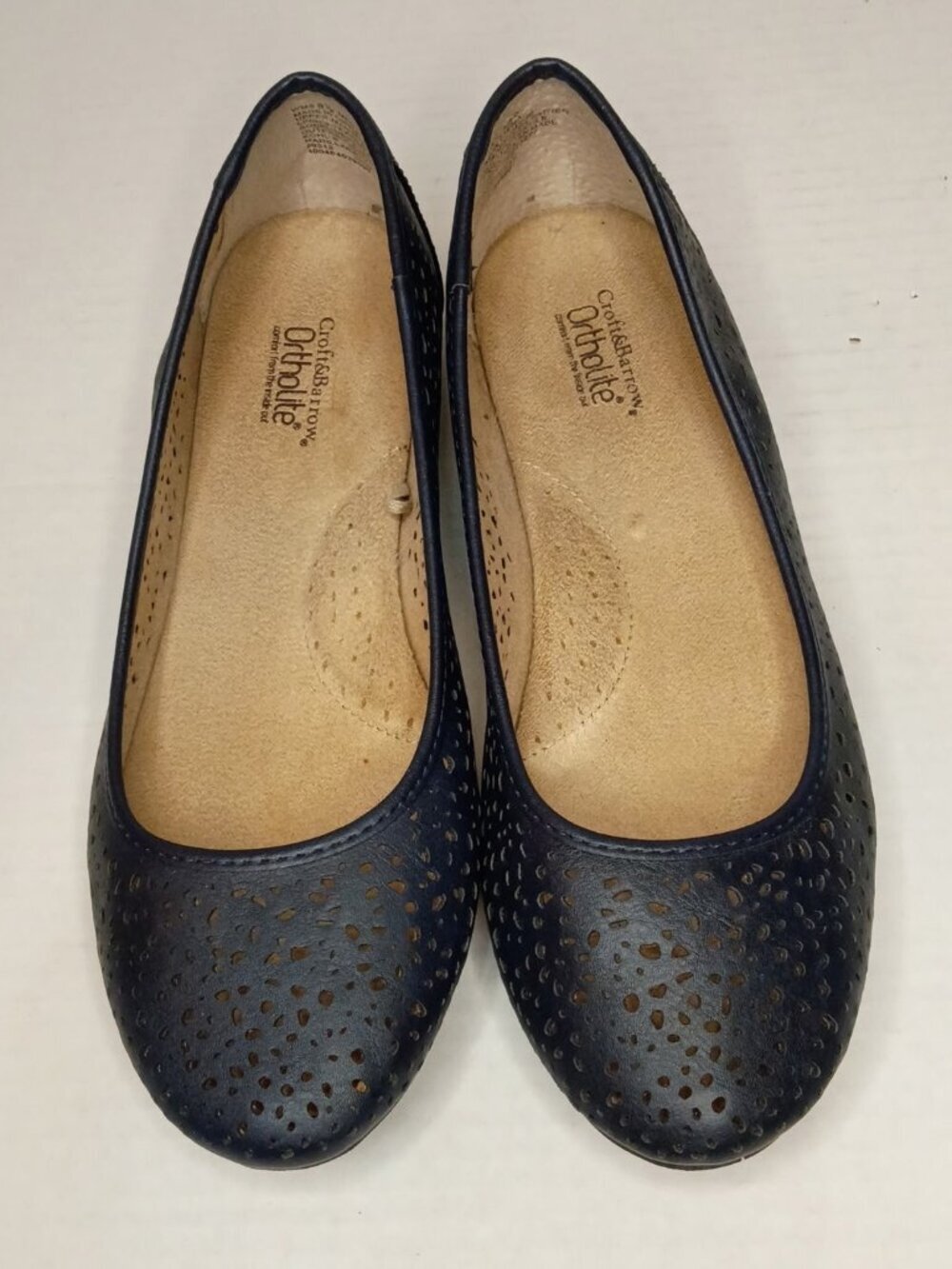 Croft & Barrow Marilla Navy Perforated Ballet Flats Women's Size 8.5M